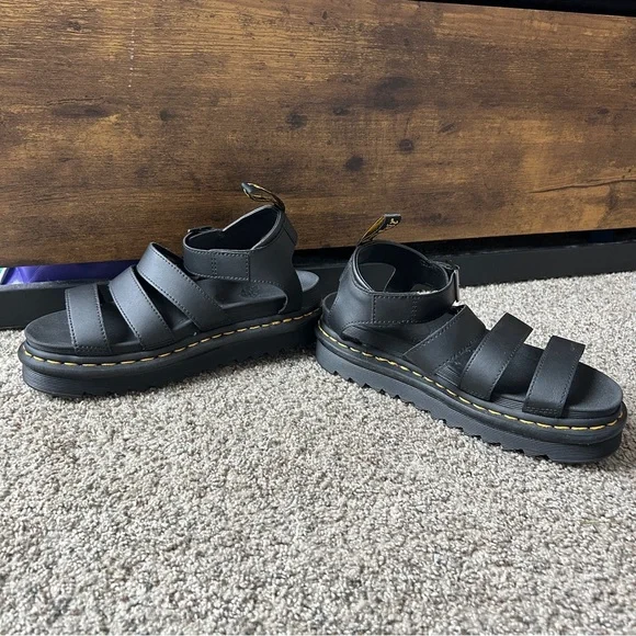 Dr. Marten Blair sandals in black - Picture 2 of 6